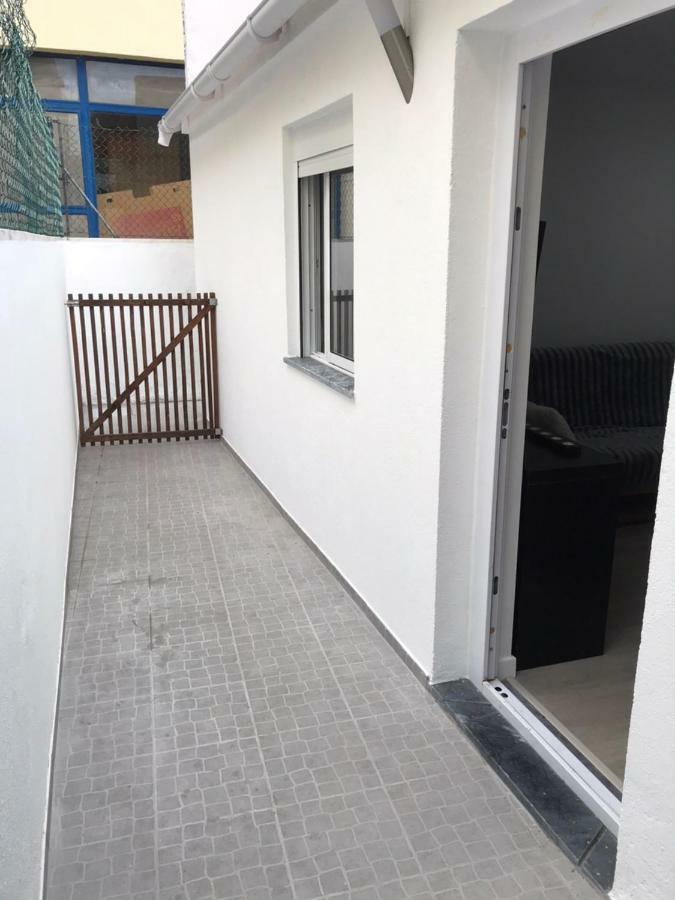 Corner House Apartment Trafaria Exterior foto